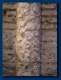S.Clemente detail van een oude zuil�